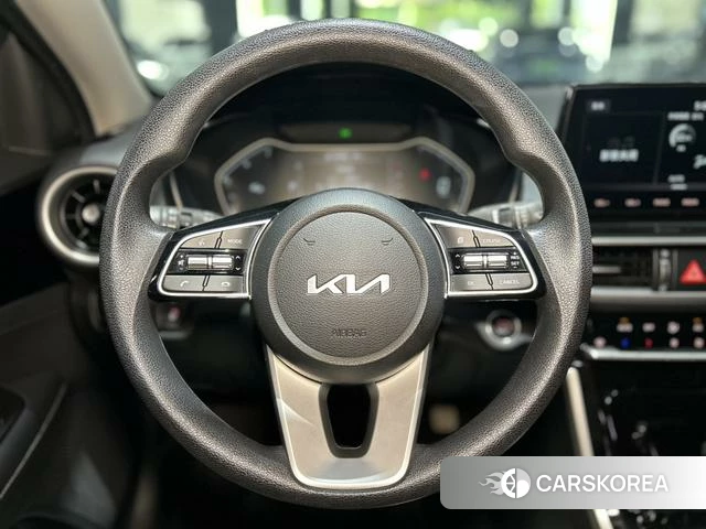 Kia K3 2022 Белый из Китая