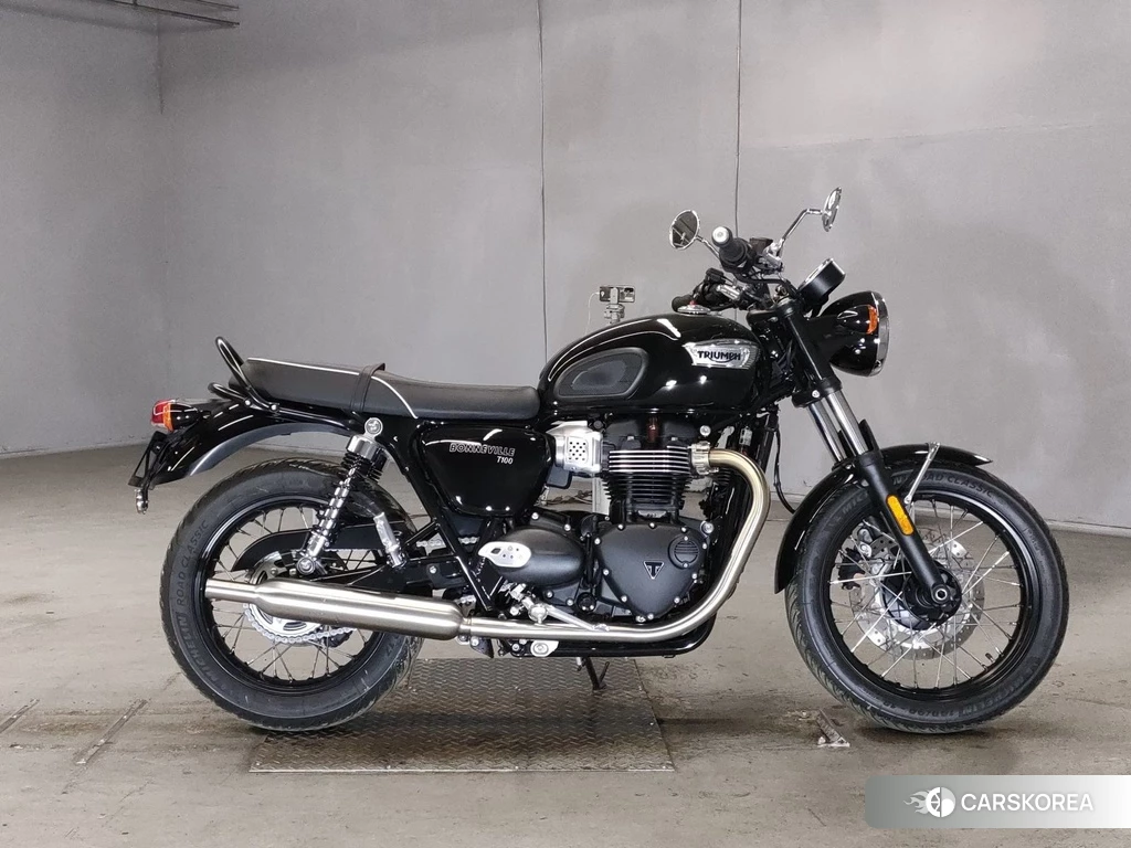 Проданный Triumph BONNEVILLE T100 2023 из Японии