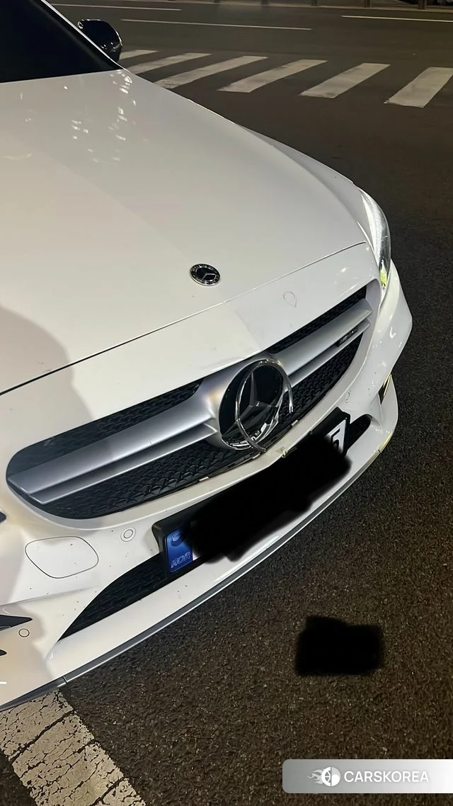 Mercedes-Benz C-Class W205 2022 Белый из Кореи