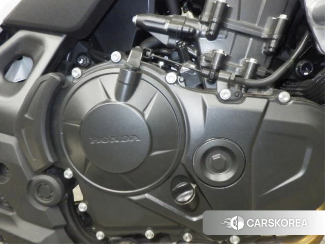Engine photo