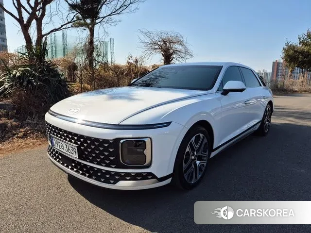 Hyundai Grandeur Hybrid (GN7) 2024 Белый из Кореи