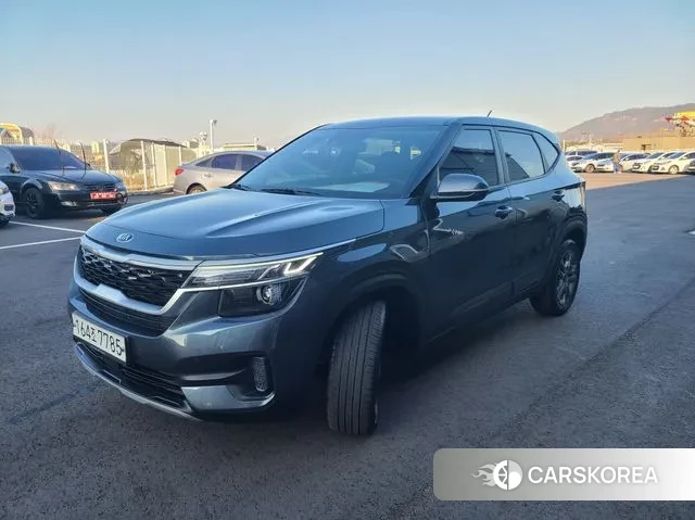 Kia Seltos 2020 Серый из Кореи