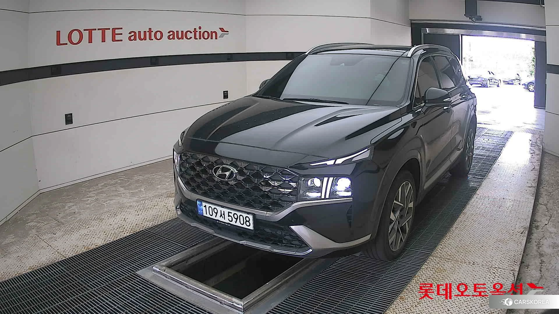 Hyundai Santa Fe 2023 Черный из Кореи