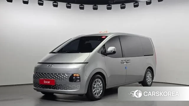 Hyundai Staria 2021 Серебряный из Кореи