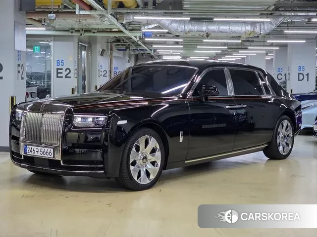 Rolls-Royce Phantom 2024 Черный из Кореи