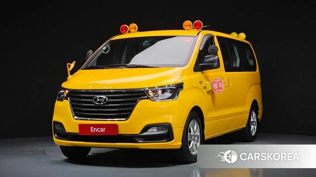Hyundai The New Grand Starex 2018 Желтый из Кореи