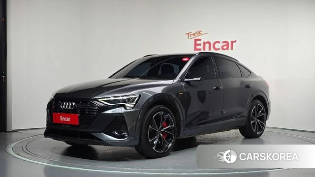 Audi e-Tron 2021 Серый из Кореи