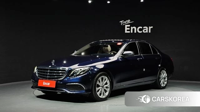 Mercedes-Benz E-Class W213 2018 Синий из Кореи