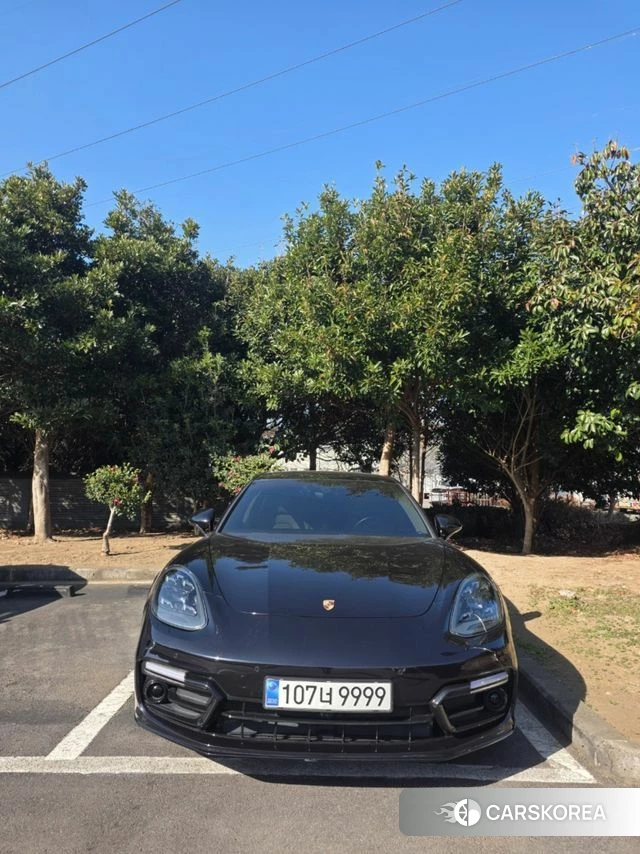 Porsche Panamera (971) 2018 Черный из Кореи