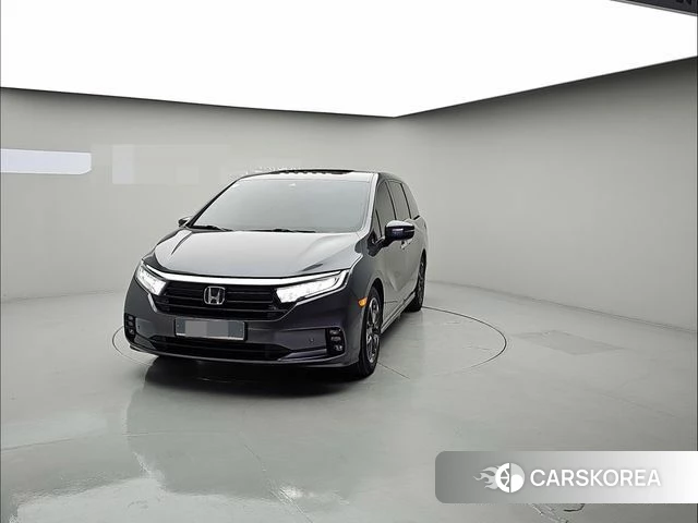 Honda Odyssey 2022 Серый из Кореи