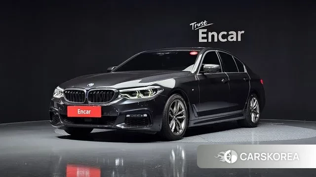 BMW 5 Series (G30) 2018 Серый из Кореи