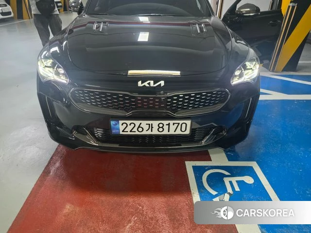 Kia Stinger Meister 2023 Черный из Кореи