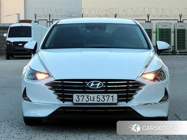 Hyundai Sonata (DN8) 2020 Белый из Кореи