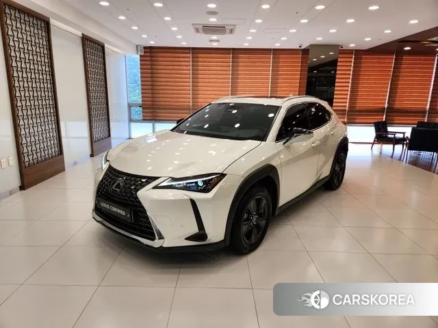 Lexus UX300h id 3079931 из Кореи