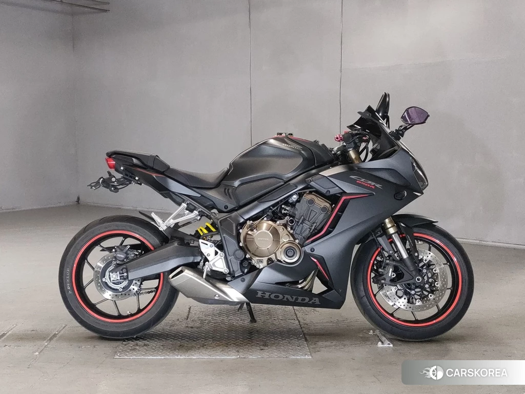 Проданный Honda CBR650R 2019 из Японии