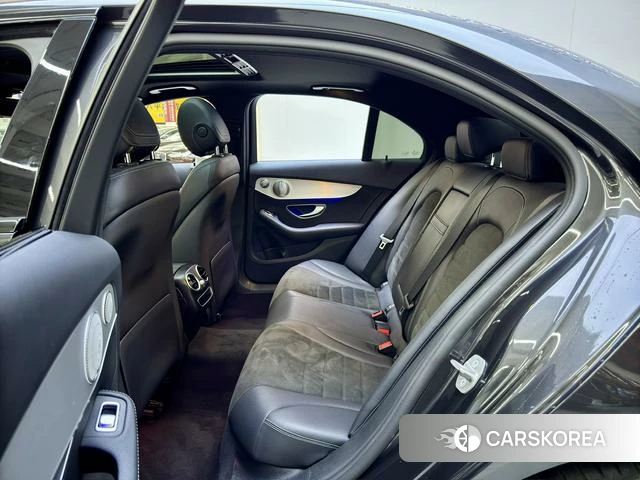 Mercedes-Benz Class C 2021 Темно-серый из Китая