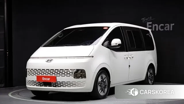 Hyundai Staria 2022 Белый из Кореи