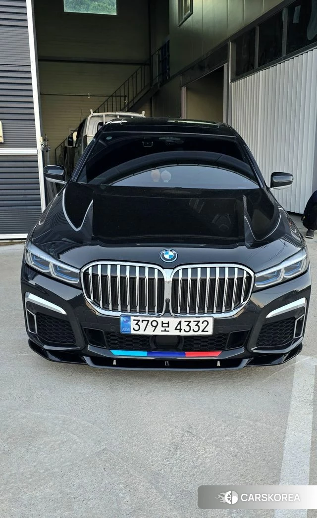 BMW 7 Series (G11) 2022 Черный из Кореи