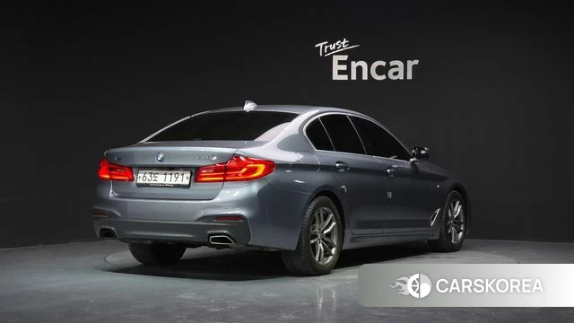 BMW 5 Series (G30) 2019 Серый из Кореи