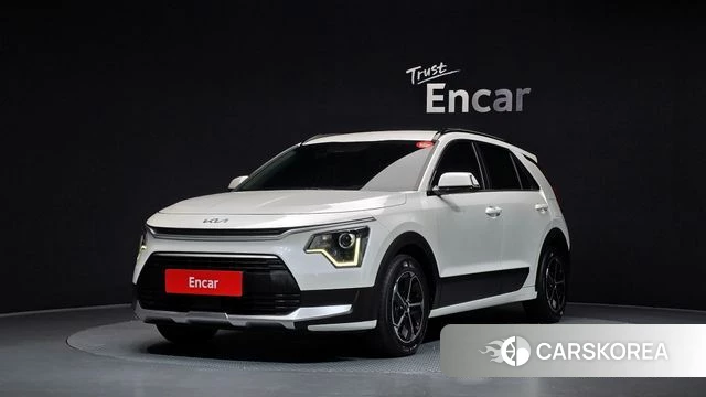 Kia Di Ol Nu Niro 2022 Белый из Кореи