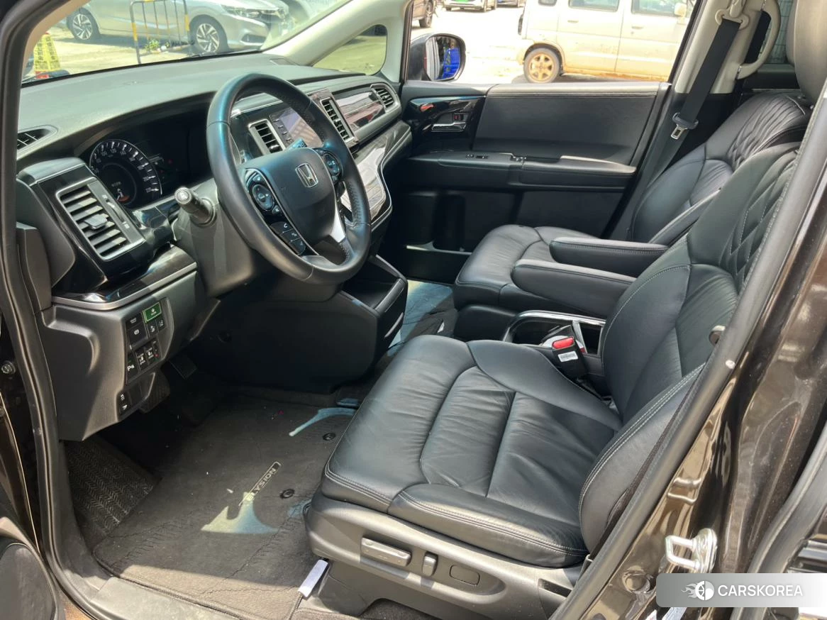 Honda Elysion 2019 Коричневый из Китая