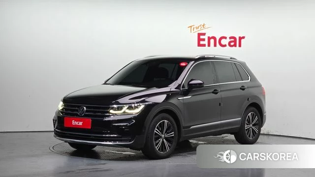 Volkswagen Tiguan second Generation 2022 Черный из Кореи