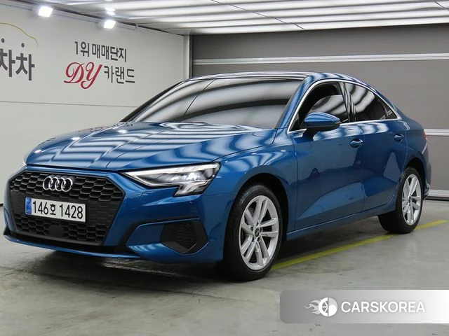 Audi A3 (8Y) 2023 Синий из Кореи