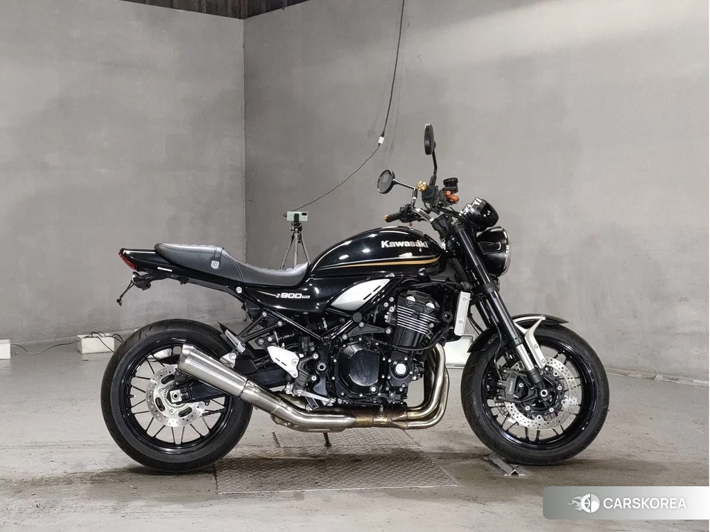 Проданный Kawasaki Z900RS 2018 из Японии