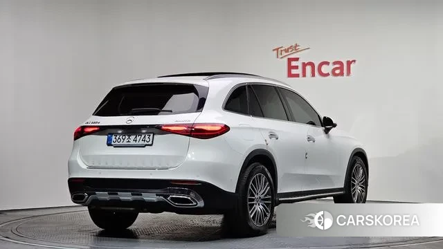 Mercedes-Benz GLC-Class X254 2023 Белый из Кореи