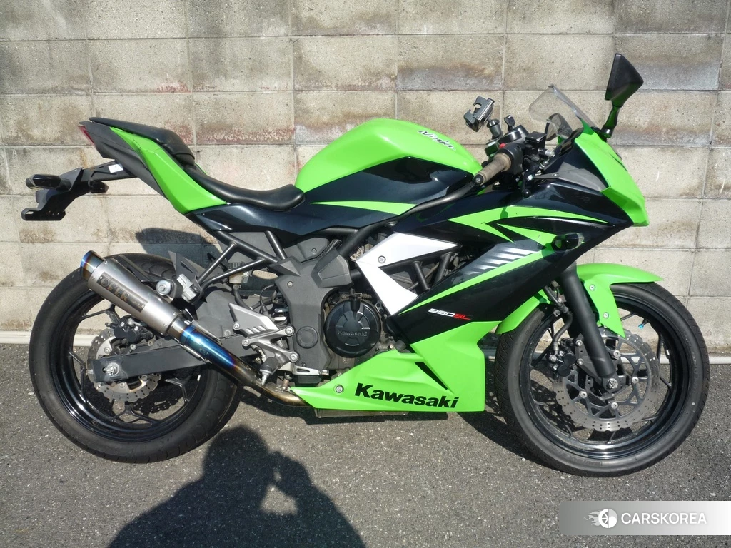 Проданный Kawasaki NINJA 250 2015 из Японии, фото 2