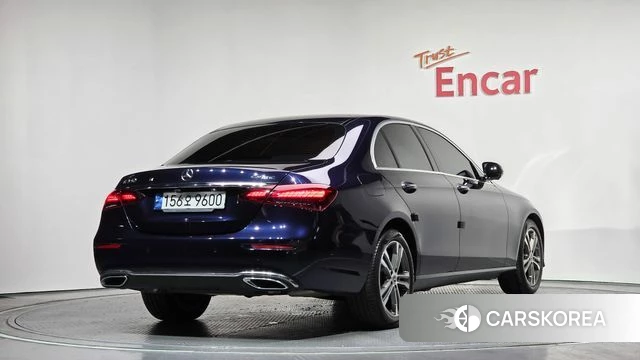 Mercedes-Benz E-Class W213 2022 Синий из Кореи
