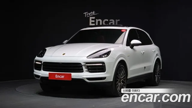 Porsche Cayenne (PO536) 2020 Белый из Кореи