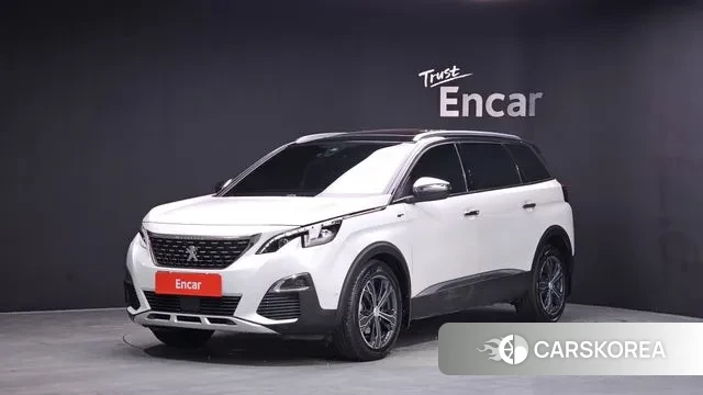 Peugeot 5008 second generation 2019 Белый из Кореи