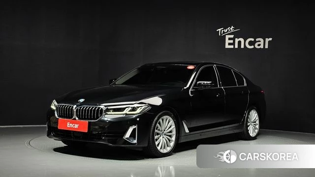 BMW 5 Series (G30) 2022 Черный из Кореи