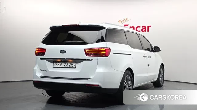 Kia The New Carnival 2019 Белый из Кореи