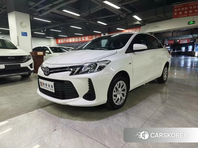Toyota Vios 2021 Белый из Китая