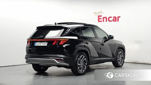 Hyundai The New Tucson Hybrid (NX4) 2024 Черный из Кореи