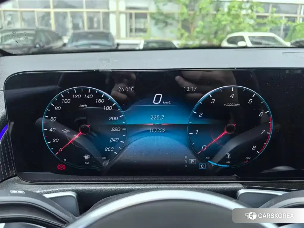 Mercedes-Benz GLB 2022 Silver/gray из Китая