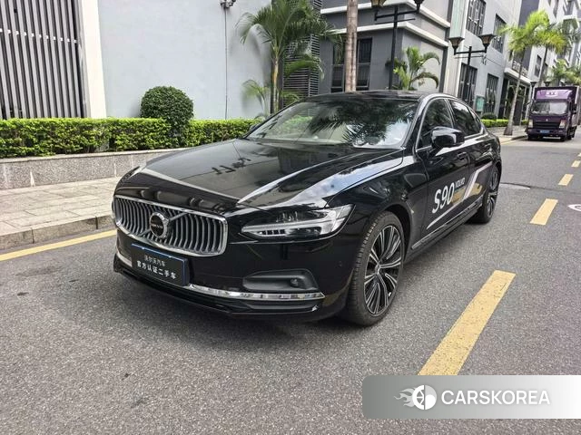 Volvo S90 2024 Черный из Китая