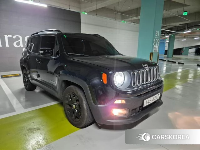 Jeep Renegade 2018 Черный из Кореи