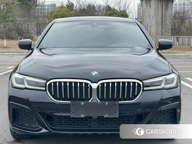 BMW 5 series 2021 Черный из Китая