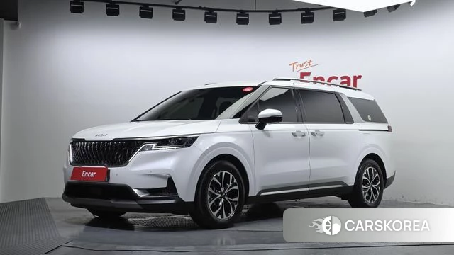 Kia Carnival 4th generation 2023 Белый из Кореи