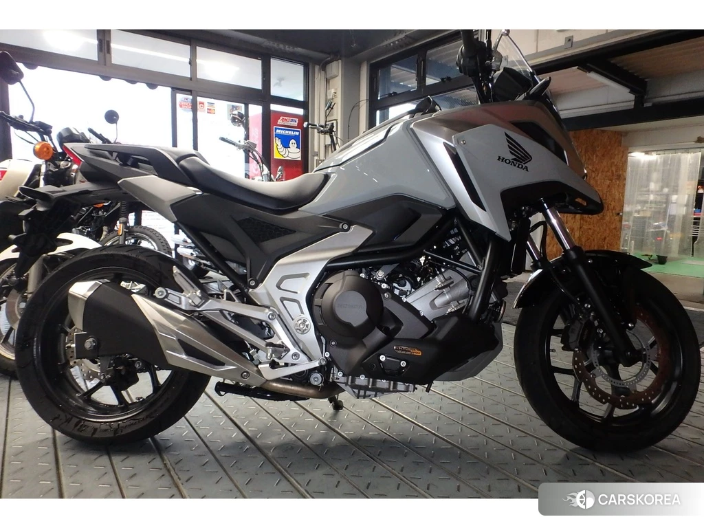 Проданный Honda NC750X DCT 2023 из Японии