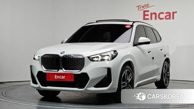 BMW iX1 (U11) 2024 Белый из Кореи