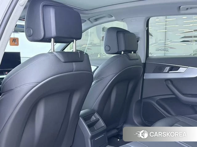 Audi A4L 2024 Белый из Китая