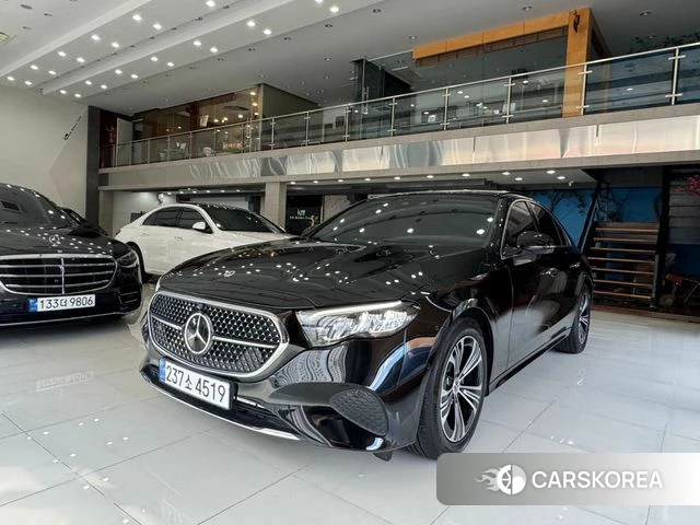 Mercedes-Benz E-Class W214 2024 Черный из Кореи