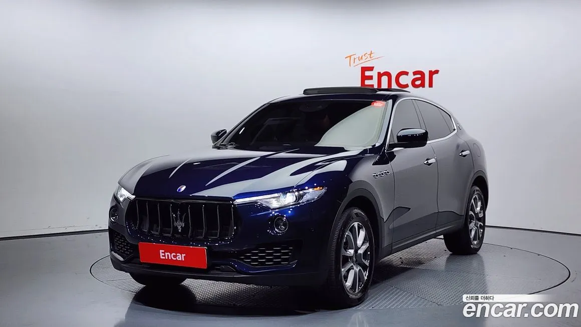 Maserati Levante 2019 Синий из Кореи