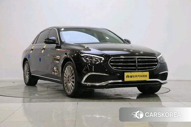Mercedes-Benz E-class 2022 Черный из Китая