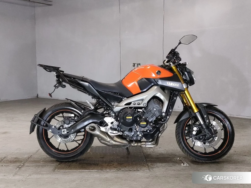 Проданный Yamaha MT-09 2014 из Японии