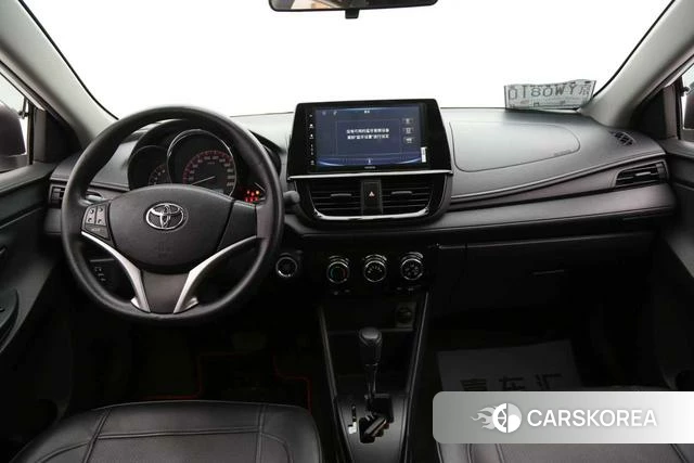 Toyota Vios 2023 Белый из Китая